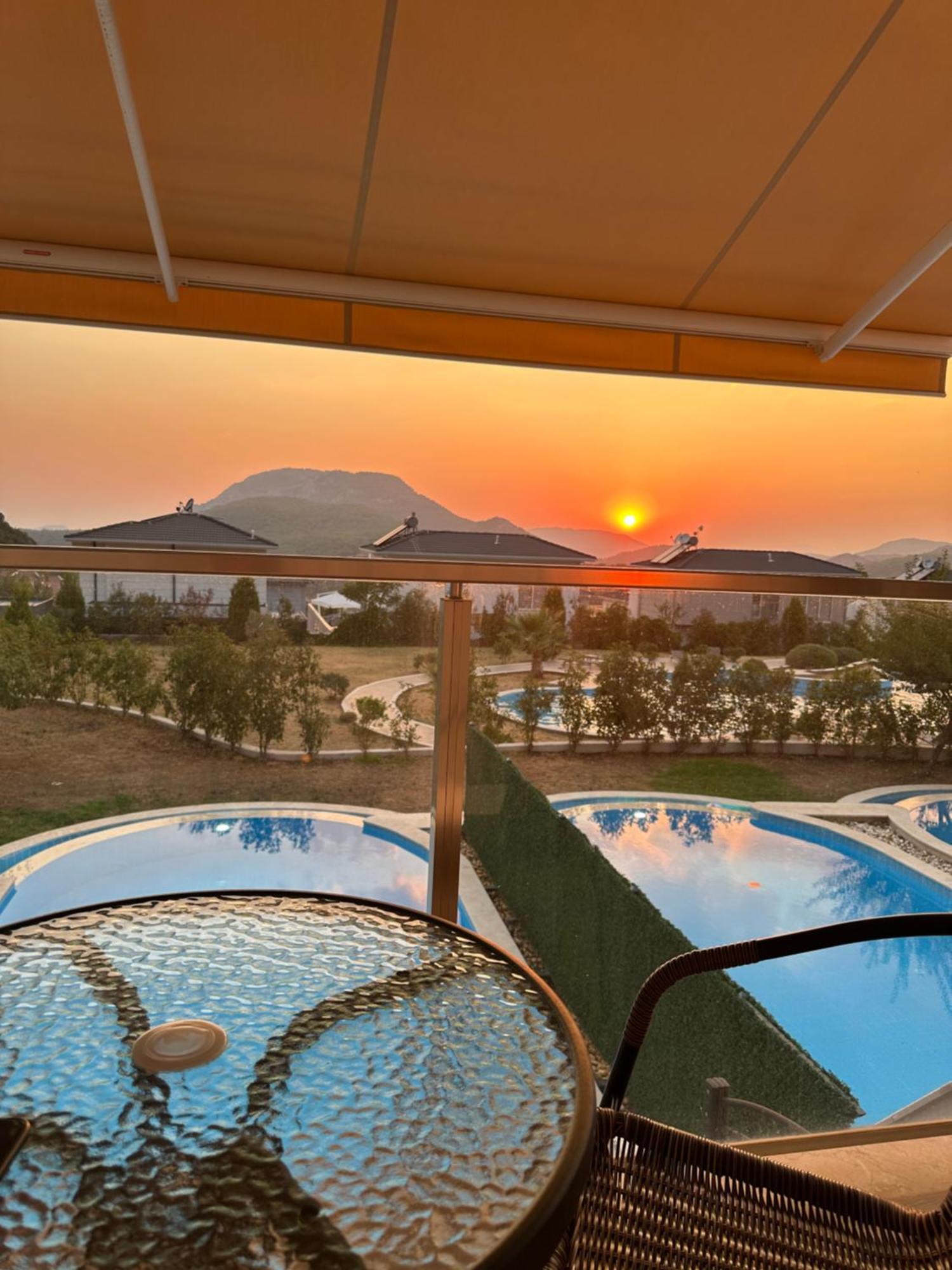 Vacation Home With Private Pool, Fethiye, Oludeniz Cedit 外观 照片