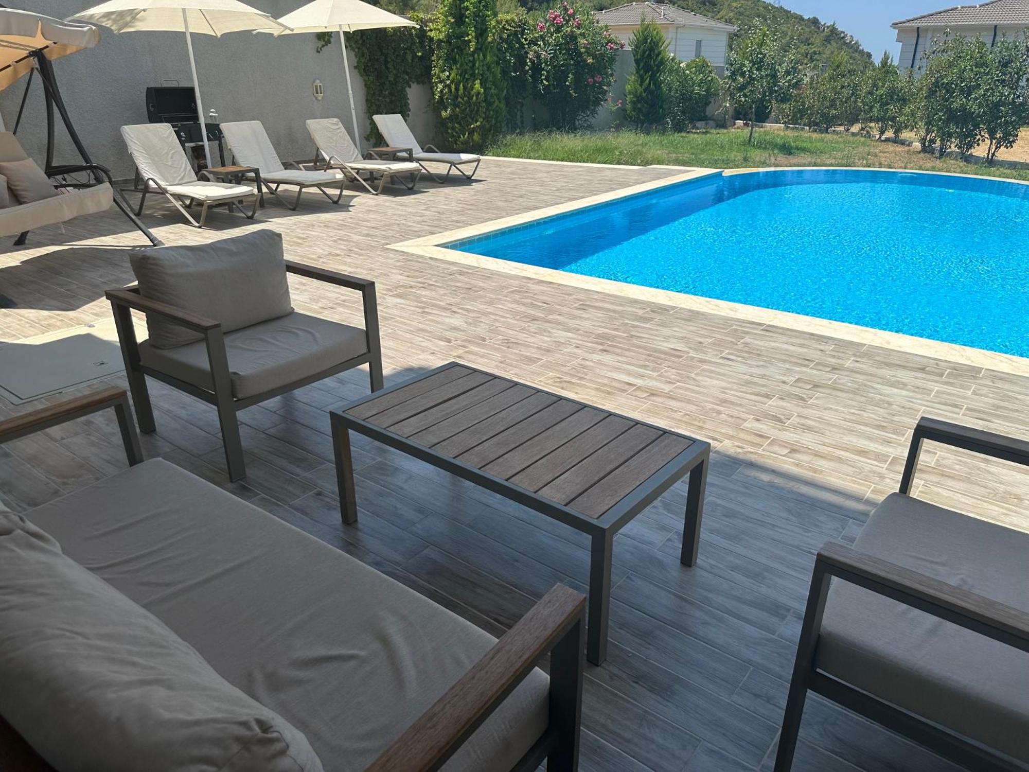 Vacation Home With Private Pool, Fethiye, Oludeniz Cedit 外观 照片