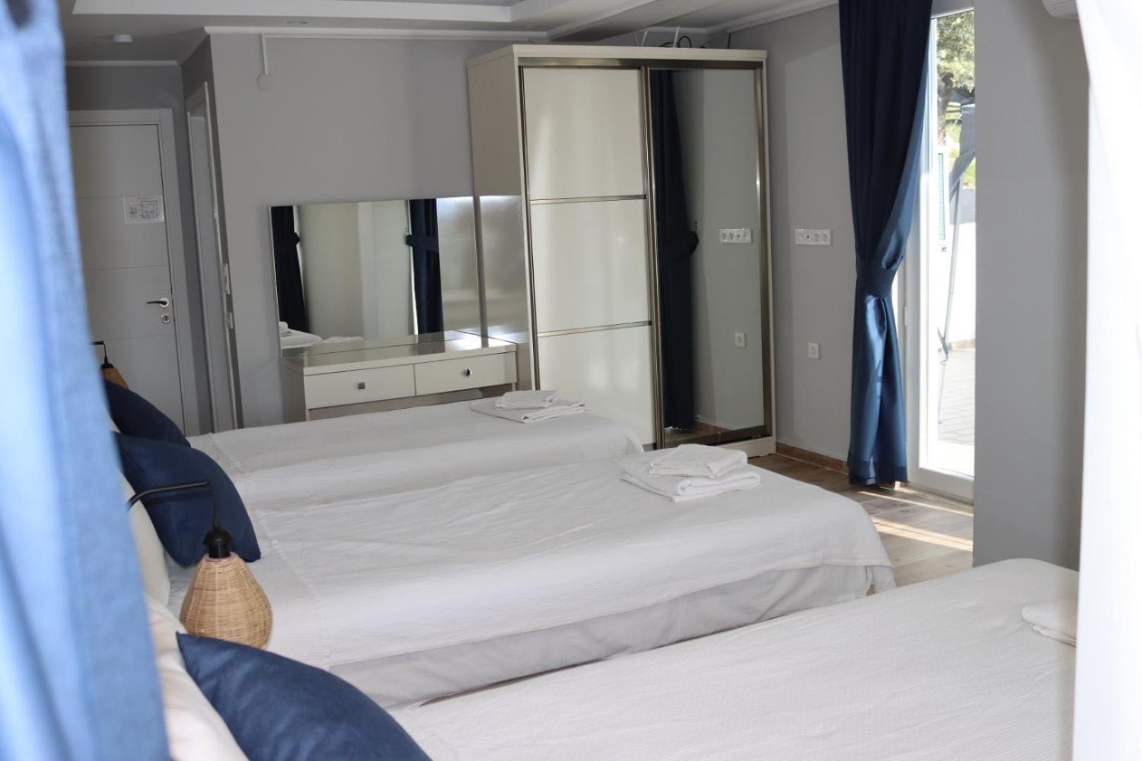 Vacation Home With Private Pool, Fethiye, Oludeniz Cedit 外观 照片