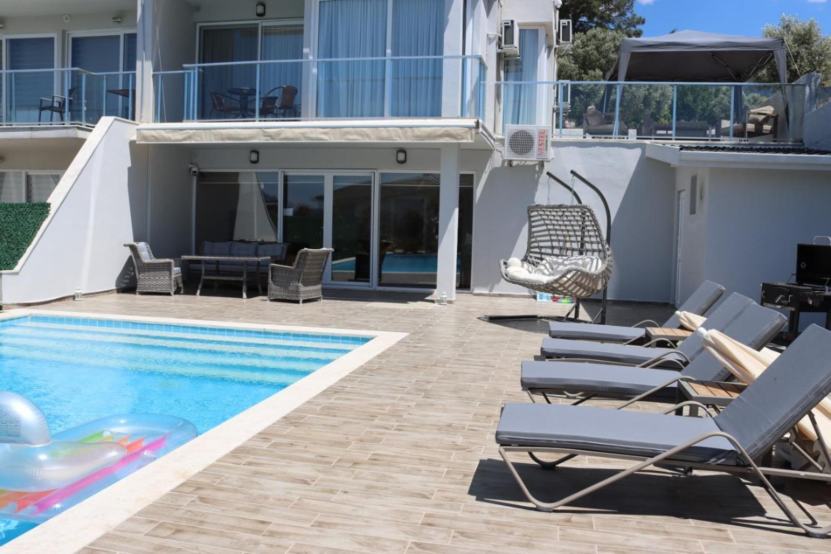 Vacation Home With Private Pool, Fethiye, Oludeniz Cedit 外观 照片